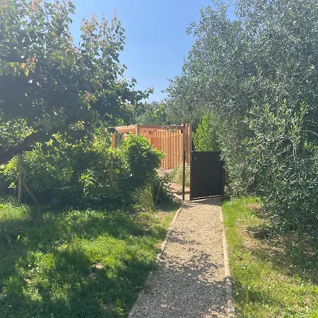 Nyaraló Sous Les Etoiles En Provence, Les Grands Chenes *